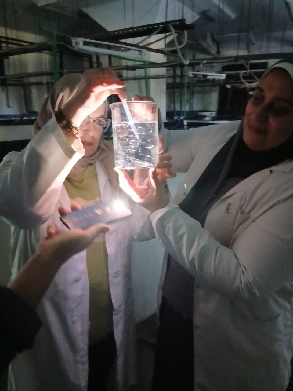 أثناء العمل بالبحث