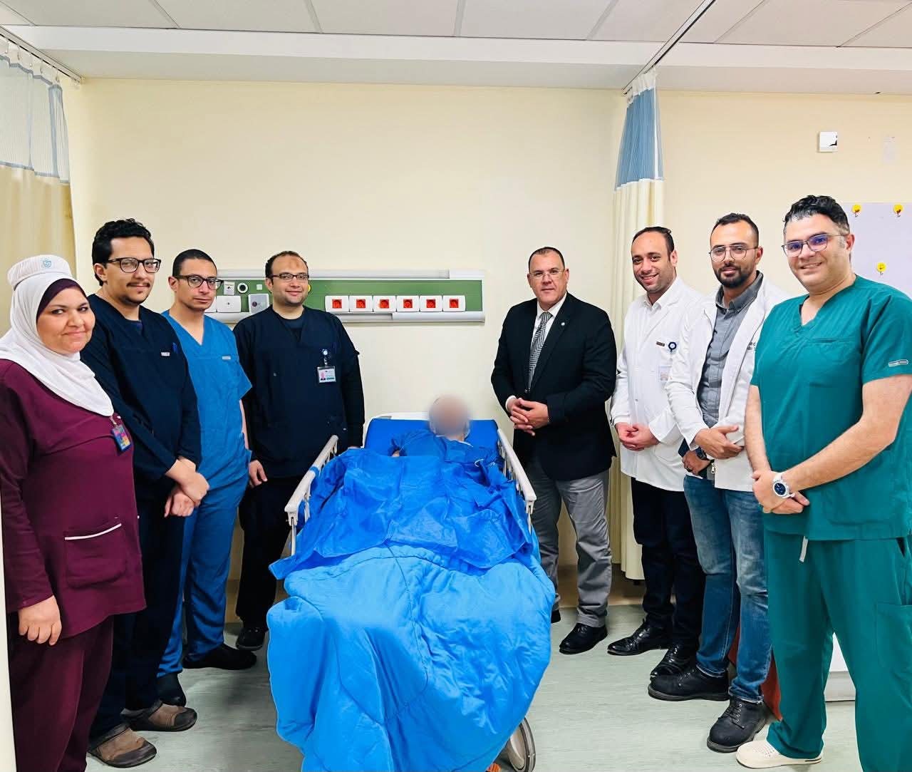 رئيس فرغ الهيئة والفريق الطبي