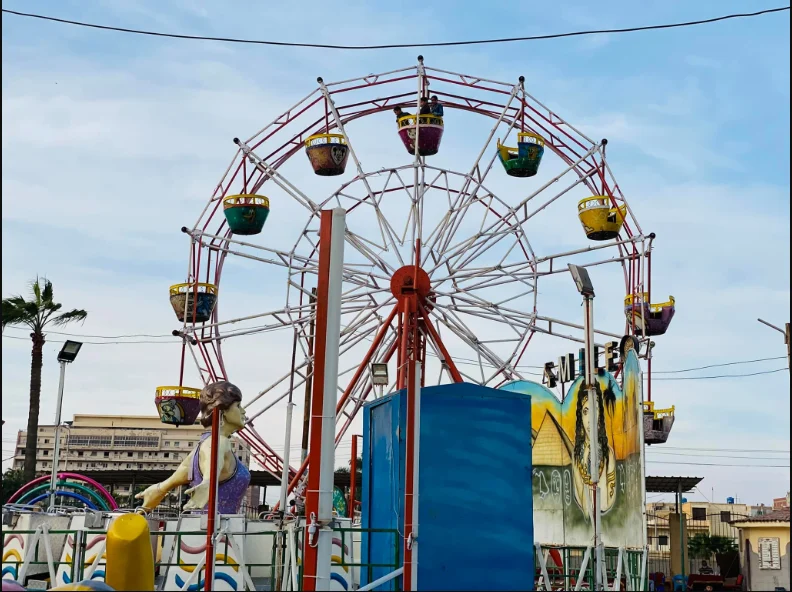 الملاهي بحديقة صنعاء