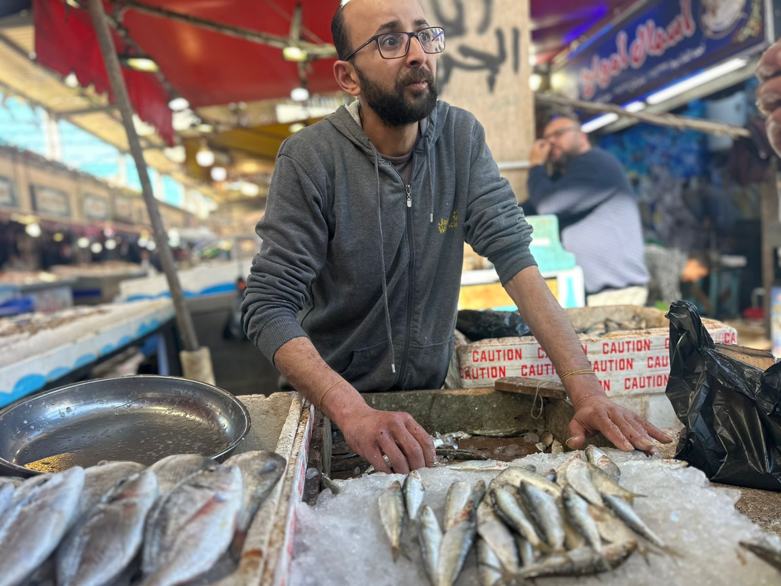 بائع الاسماك ببورسعيد بائع الاسماك ببورسعيد