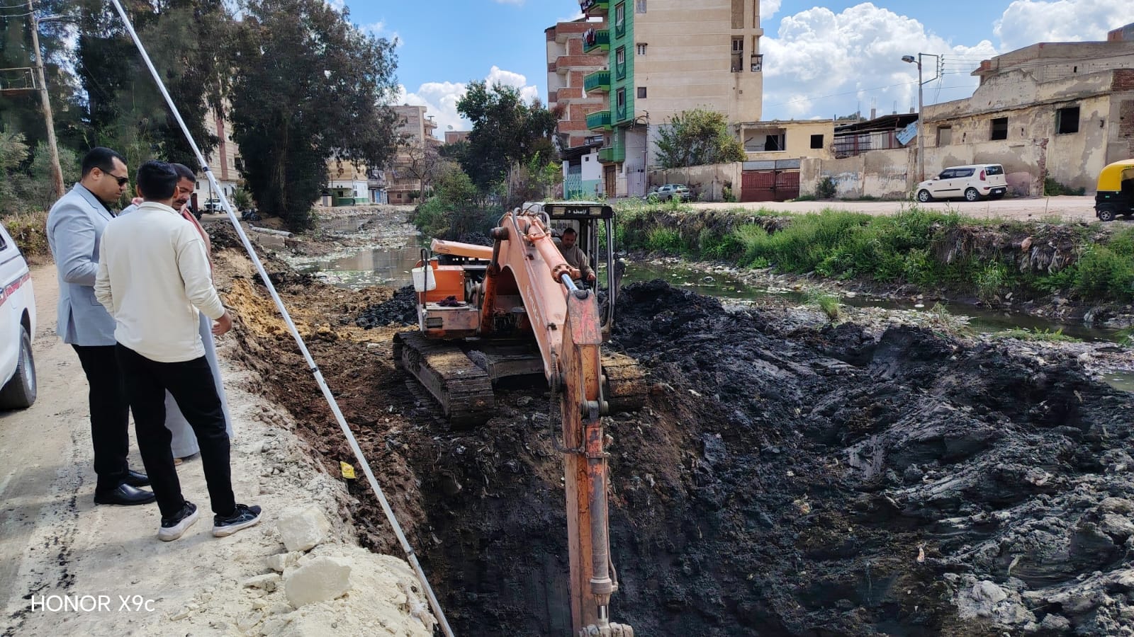 تبطين ترعة القضابة بفوه