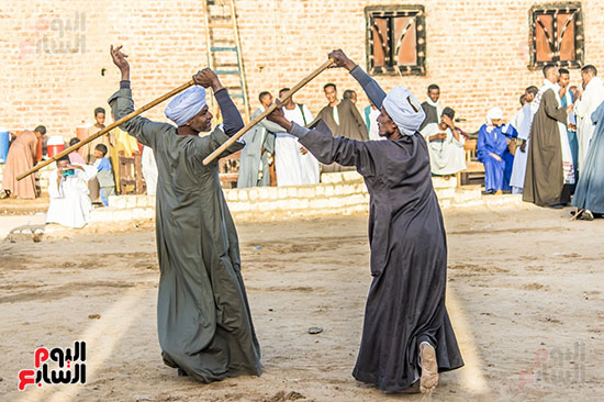 تفاصيل-اللعب-بين-الكبار