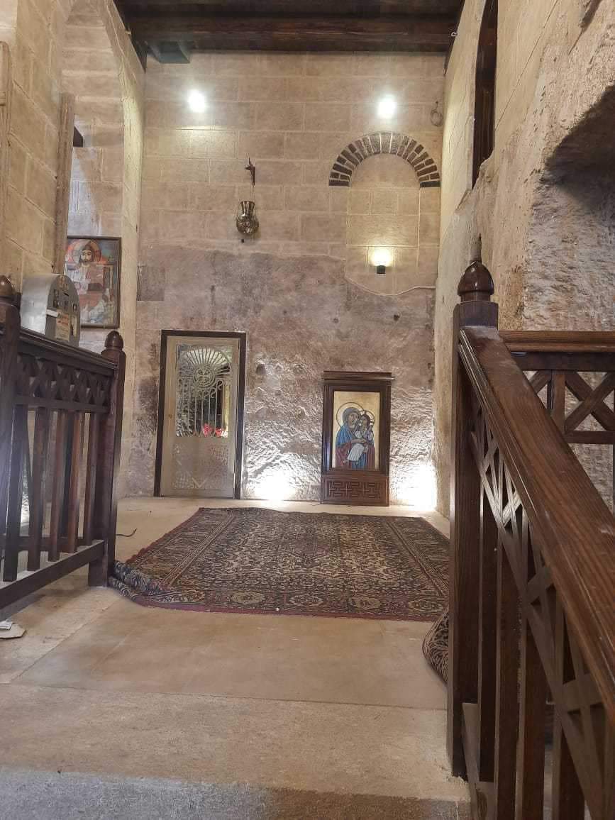 الكهف الذى لجأت إليه العائلة المقدسة