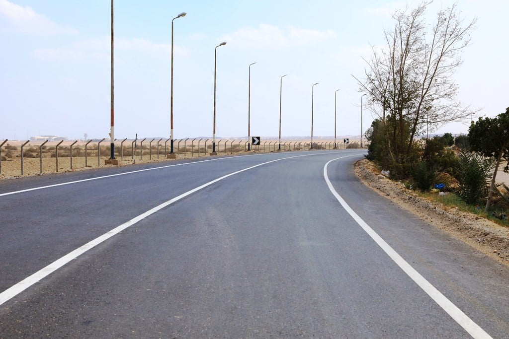 طرق سوهاج الجديدة فى الجمهورية الجديدة (4)