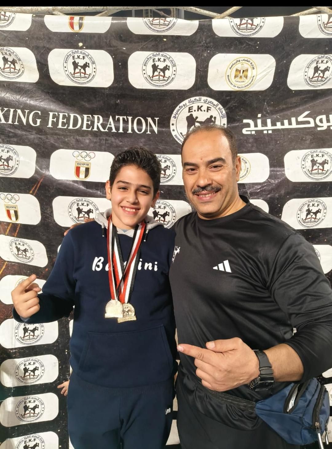 فرحة الفائزين في بطولة الجمهورية للكيك بوكسينج