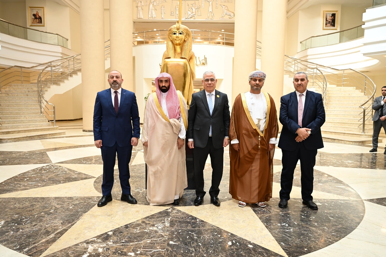 جانب من الحضور والفعاليات (10)