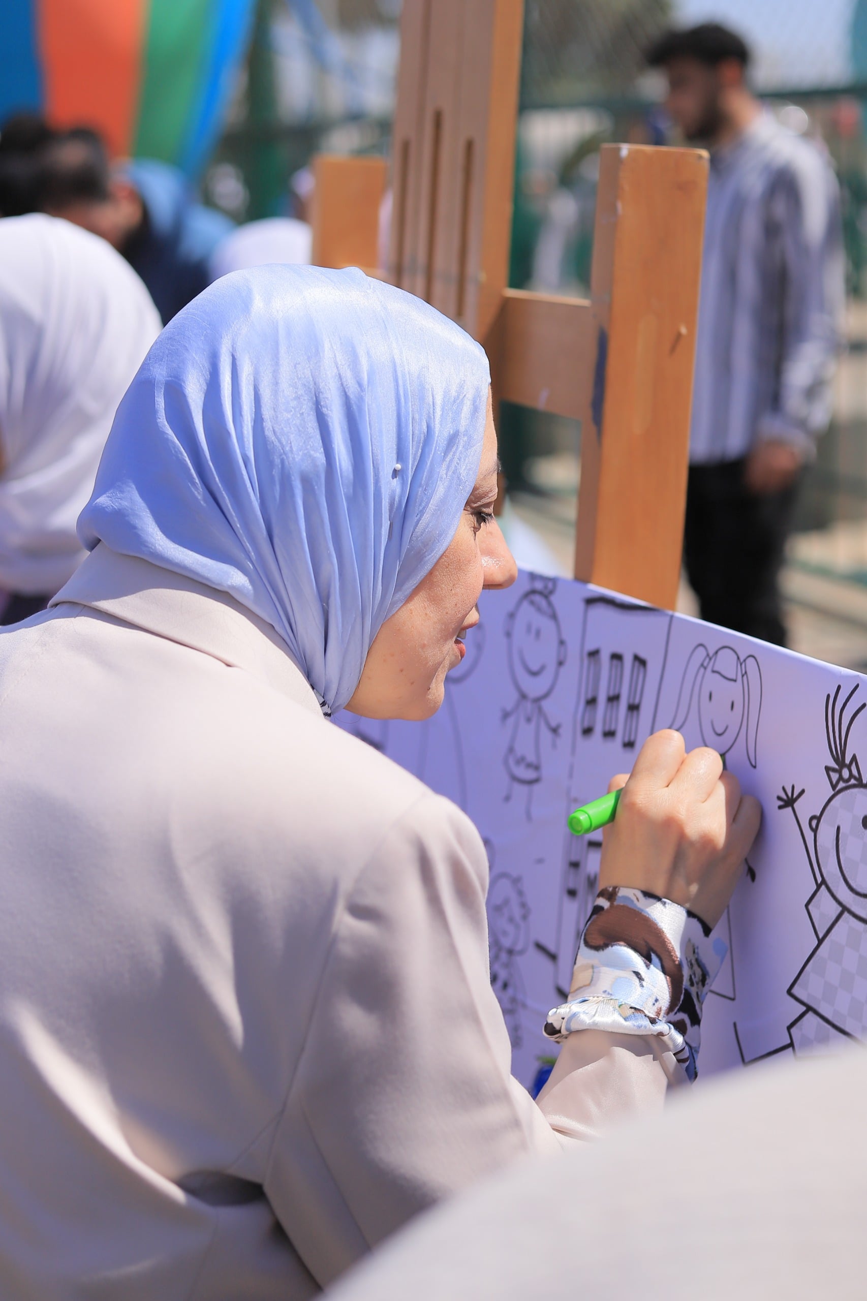 نائب رئيس الجامعة تشارك بالاحتفالية