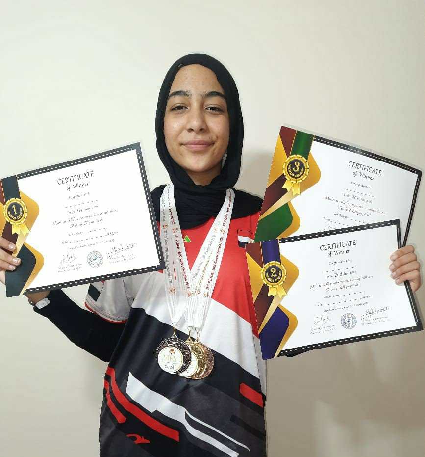 كنزى الحاصلة على 3 ميداليات