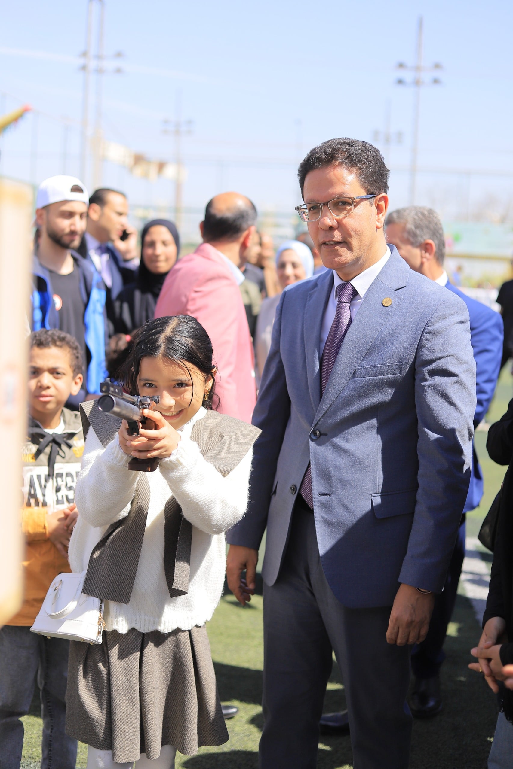 مشاركة الاطفال فرحتهم