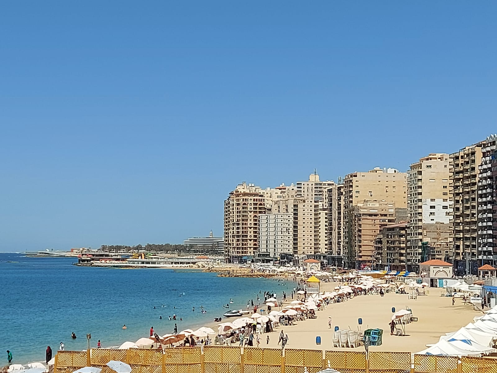 الاقبال على الشواطئ5
