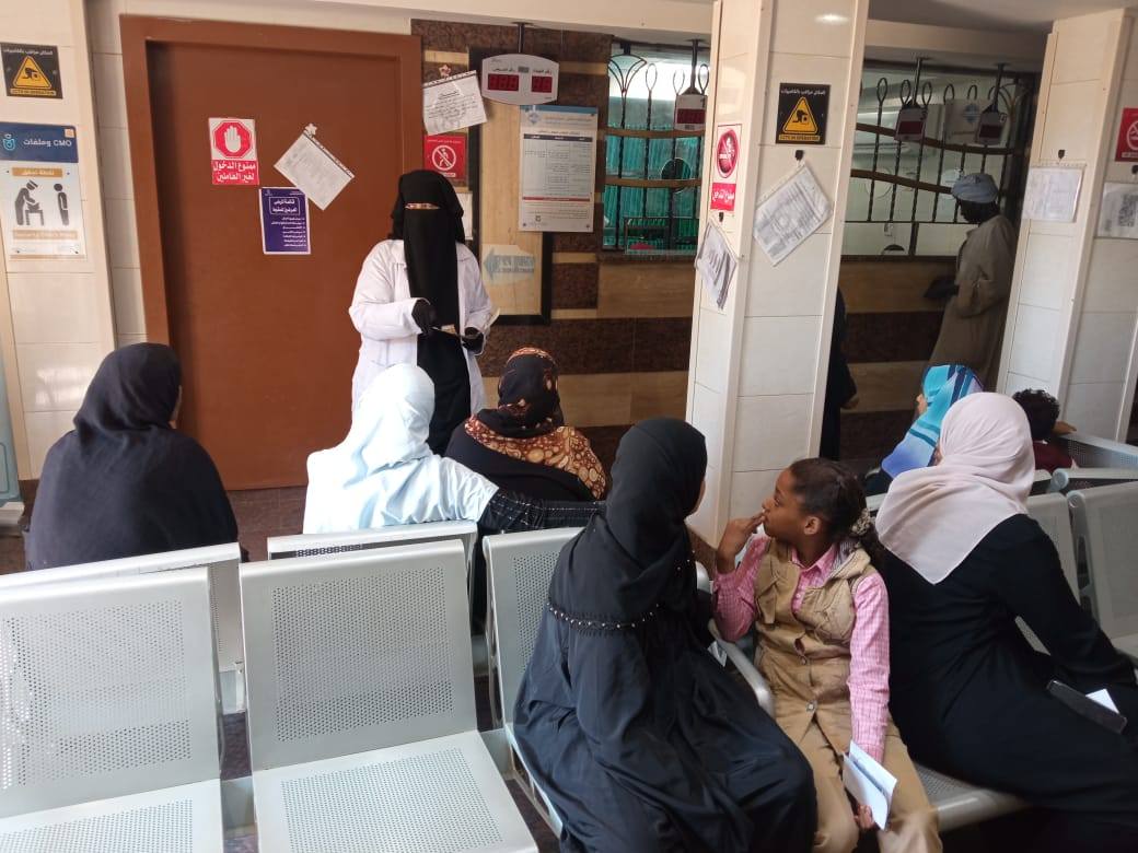 توعية المواطنين بكيفية الحفاظ على الصحة الواحدة بالأقصر توعية المواطنين بكيفية الحفاظ على الصحة الواحدة بالأقصر