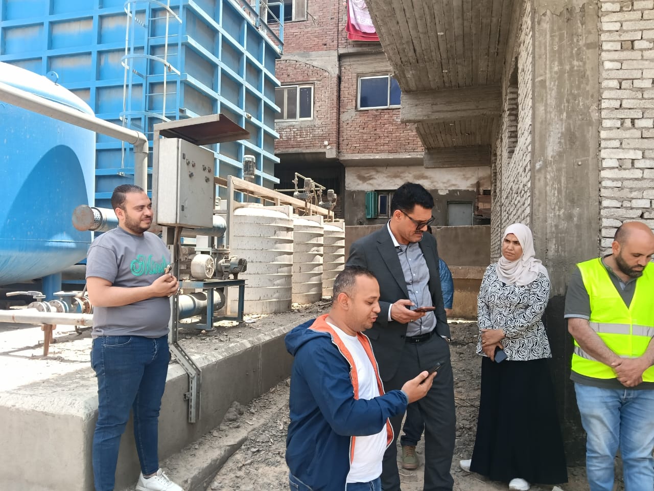 أثناء تفقد المحاطتا