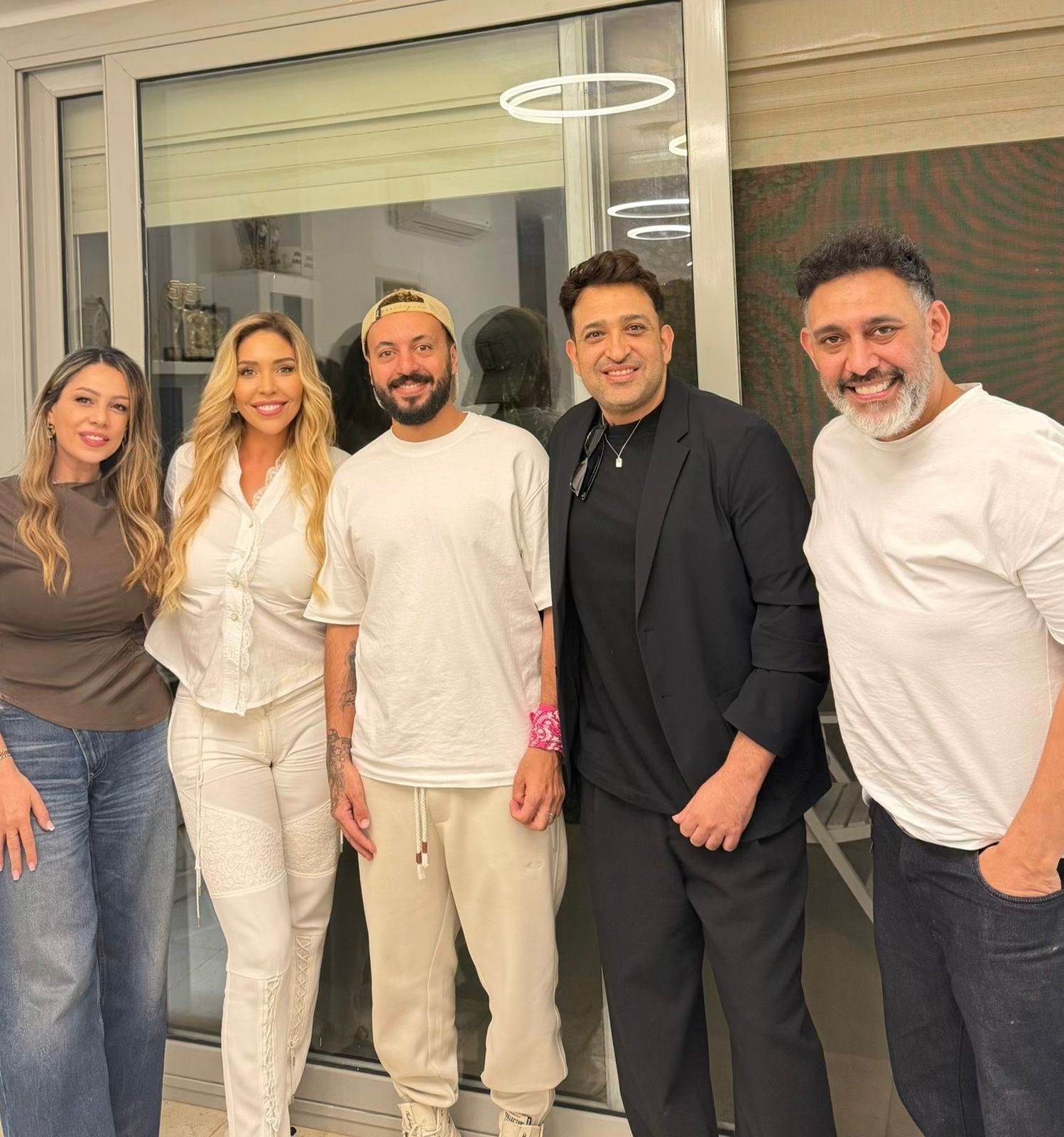 لاروسا وعمرو مصطفى وتامر حسين وعليم