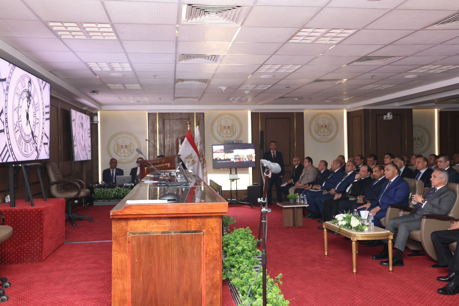 الدورة التدريبية الأولى لقضاة محاكم الجنايات  (7)