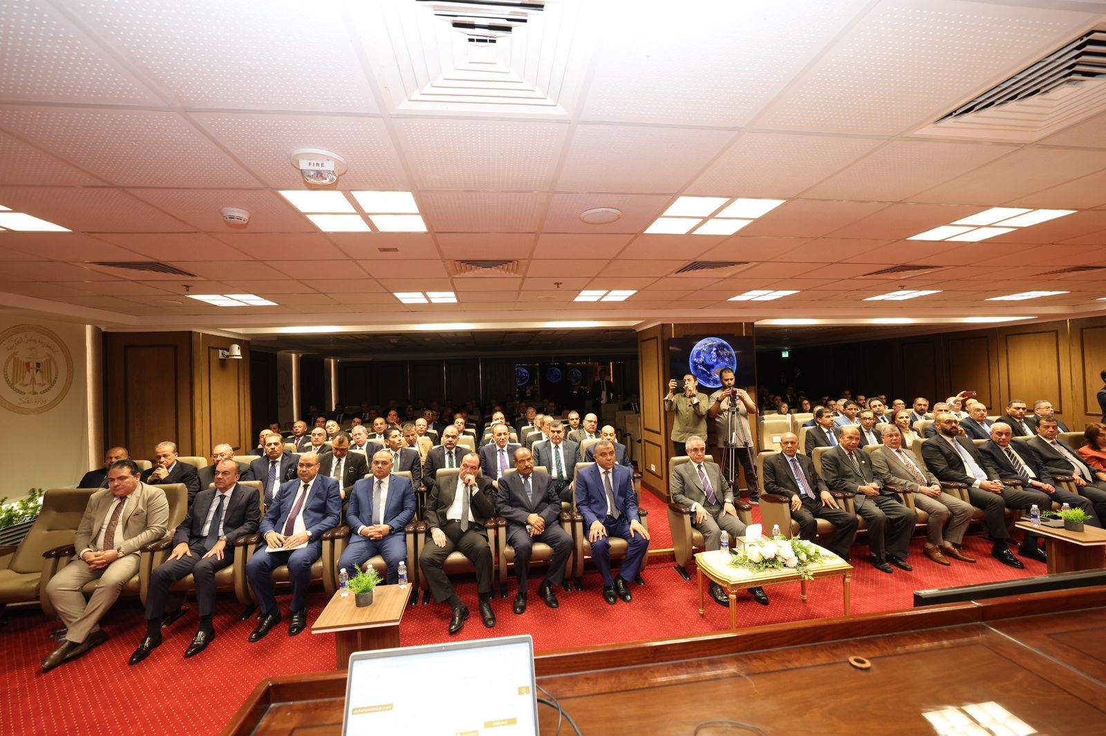 الدورة التدريبية الأولى لقضاة محاكم الجنايات  (8)