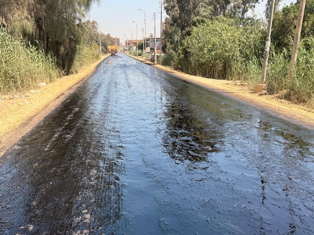 رصف الطريق. 