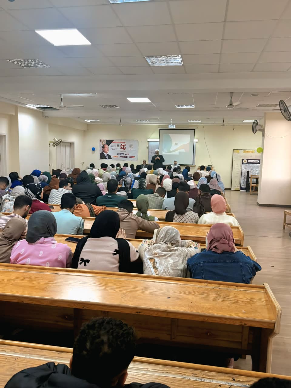 ندوة توعوية جامعة دمنهور (2)