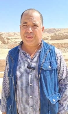 الدكتور بهاء عبد الجابر مدير عام آثار البر الغربى الدكتور بهاء عبد الجابر مدير عام آثار البر الغربى