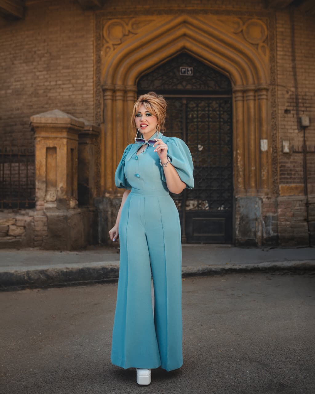 الفنانة نوليا مصطفي