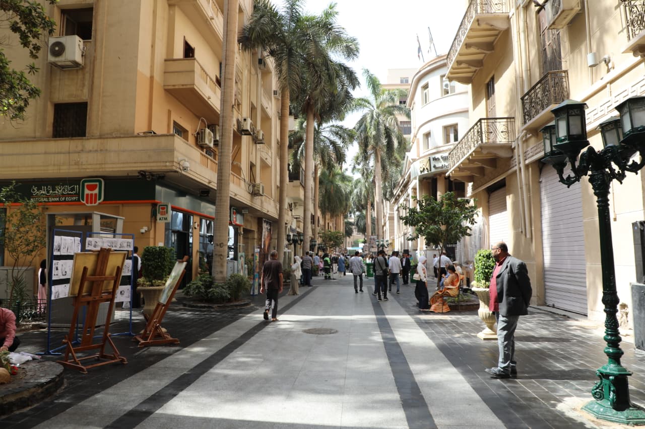 فعاليات مبادرة «شارع الفن» بمنطقة مثلث البورصة