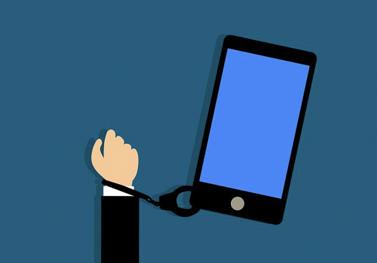 استخدام وسائل التواصل الإجتماعي استخدام وسائل التواصل الإجتماعي