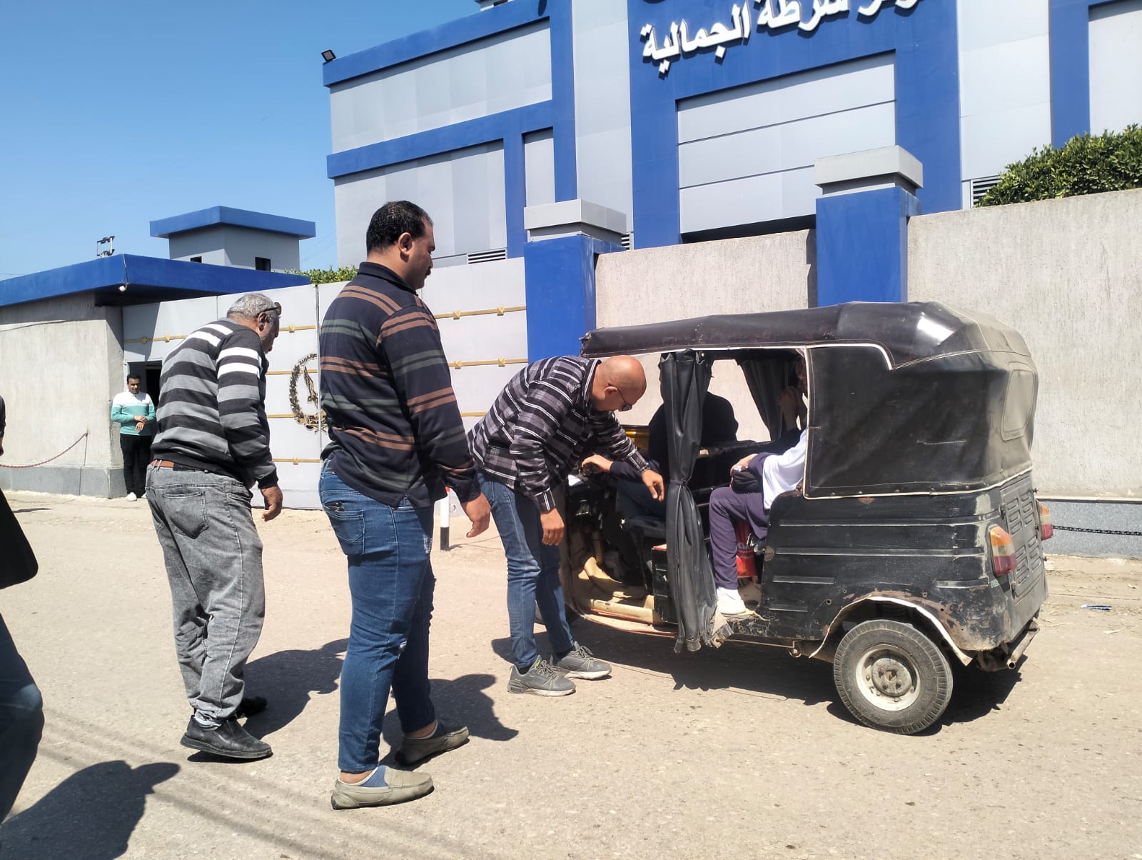 حملات على التكاتك