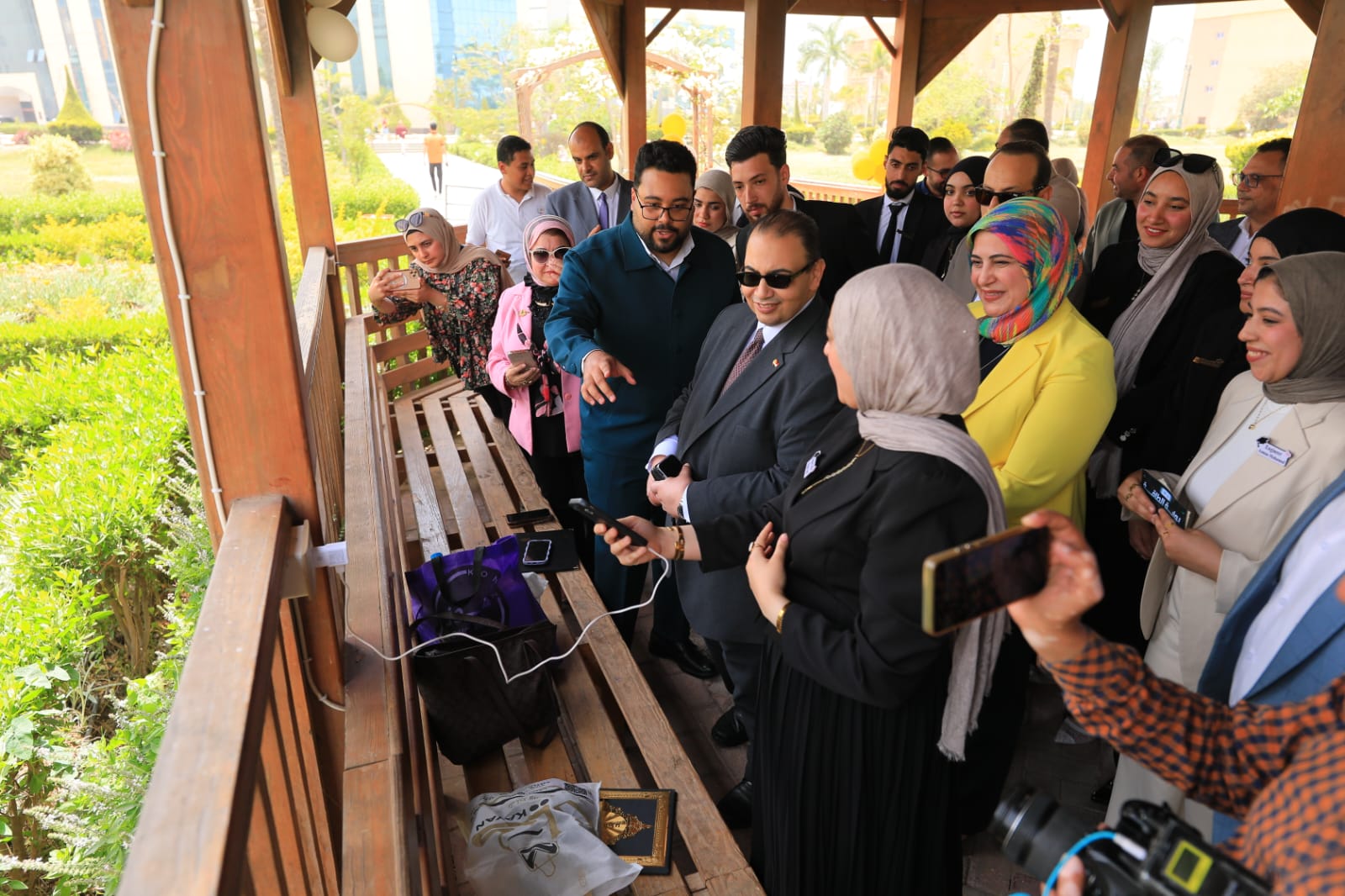 تجربة المشروع وشحن محمول