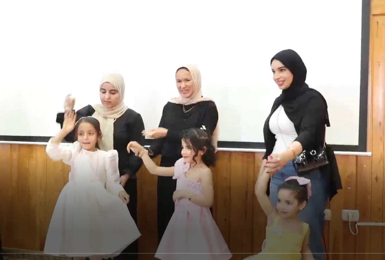 عروض لطفلات