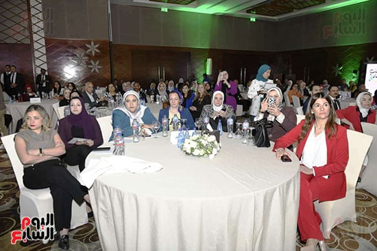 حضور المؤتمر
