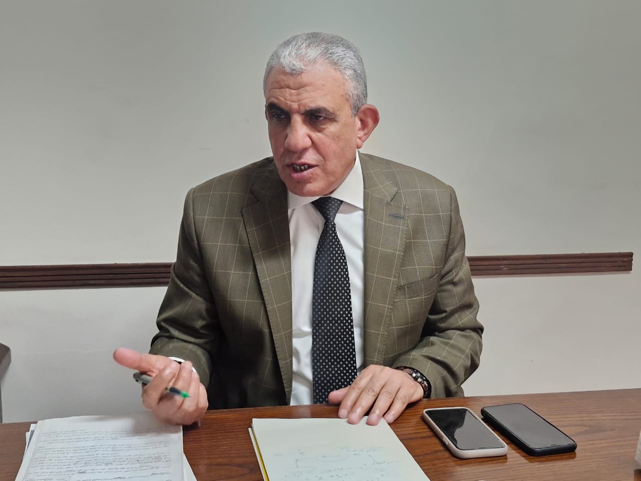 حوار عادل عبد الفضيل رئيس لجنة القوى العاملة بالبرلمان السابق (4)