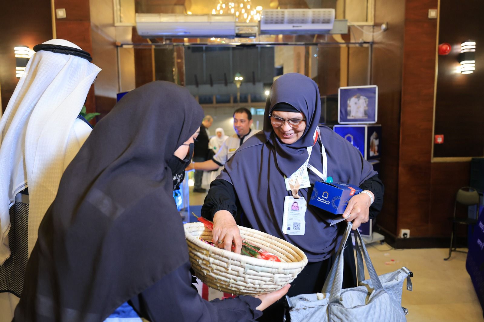 تقديم أفضل الخدمات لحجاج الجمعيات الأهلية تقديم أفضل الخدمات لحجاج الجمعيات الأهلية