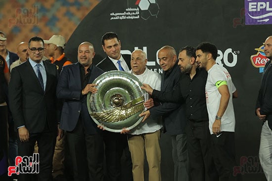 تتويج الزمالك بلقب الدوري المصري 2026 تتويج الزمالك بلقب الدوري المصري 2026