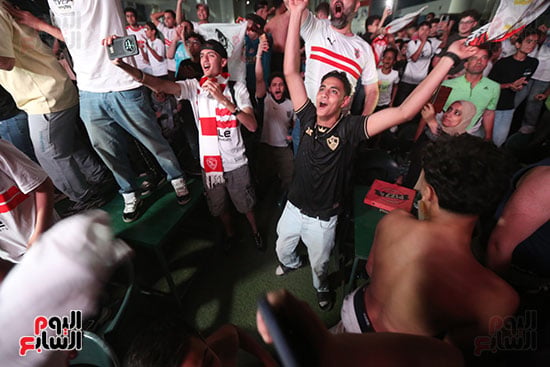 احتفالات داخل نادي الزمالك احتفالات داخل نادي الزمالك