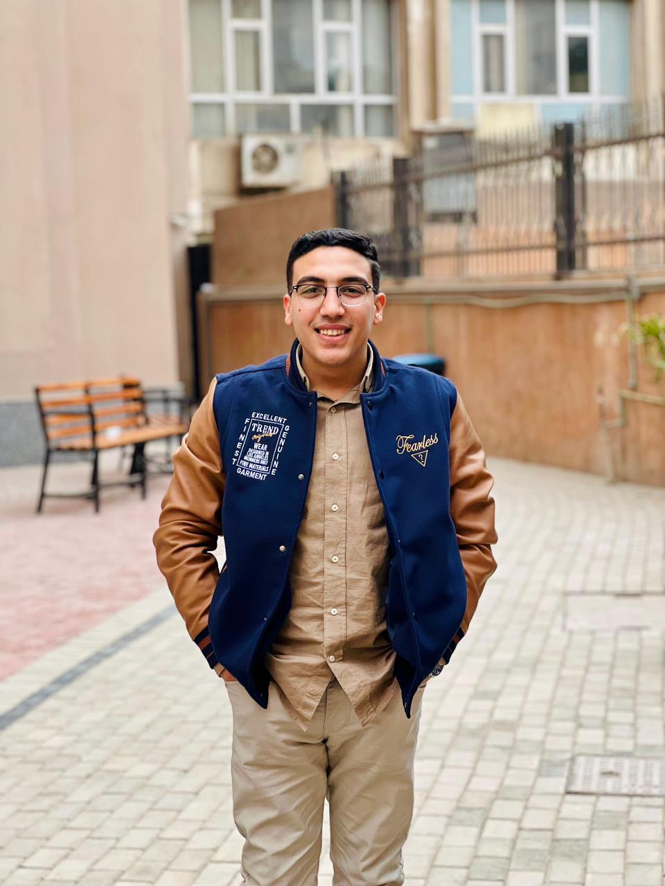 طالب هندسة شبرا بجامعة بنها المشارك طالب هندسة شبرا بجامعة بنها المشارك
