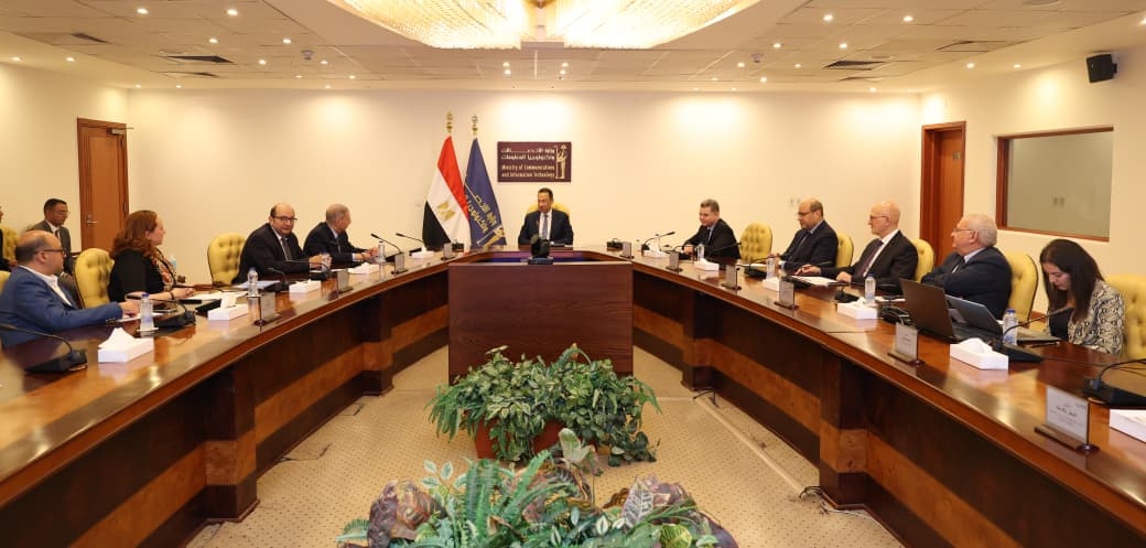 اجتماع وزير الاتصالات وشعبة الاقتصاد الرقمي
