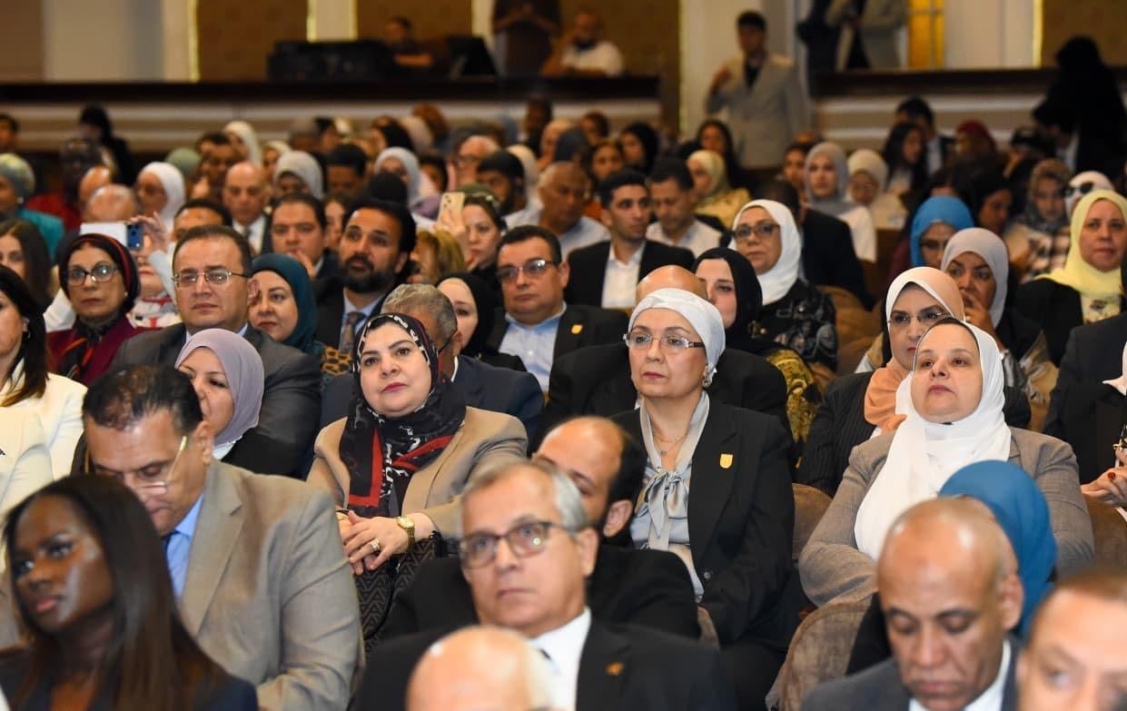 احتفالية يوم إفريقيا” بمقر جامعة القاهرة (3)