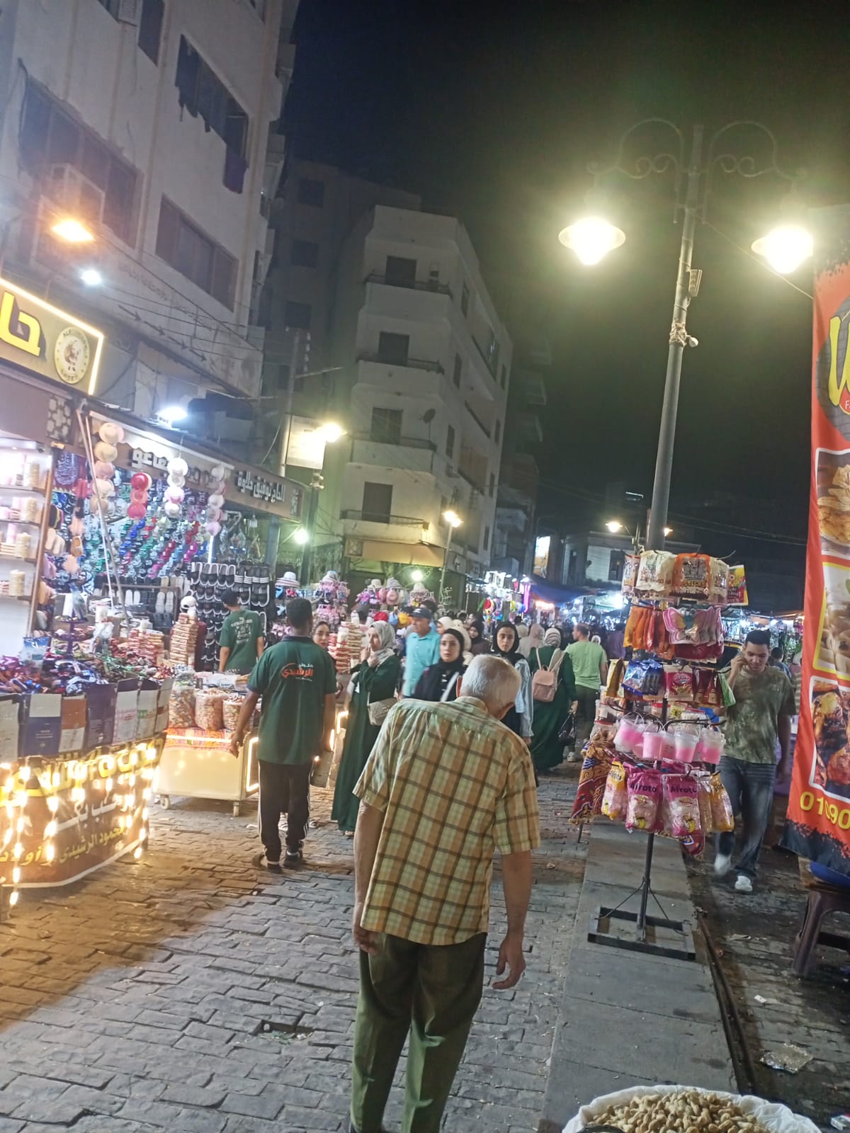 ساحة المسجد الاحمدي فى طنطا ساحة المسجد الاحمدي فى طنطا