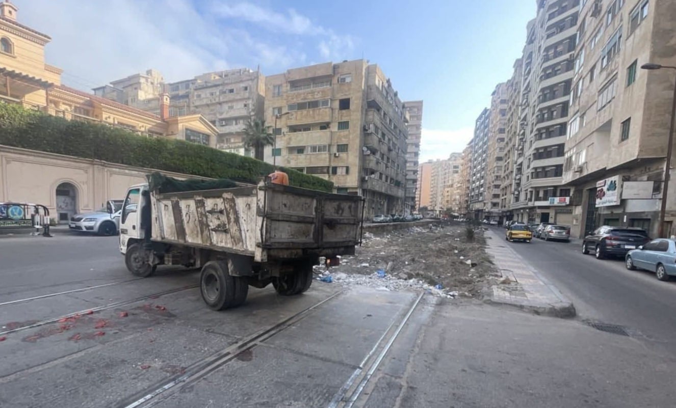 المزلقانات بالمسار القديم المزلقانات بالمسار القديم