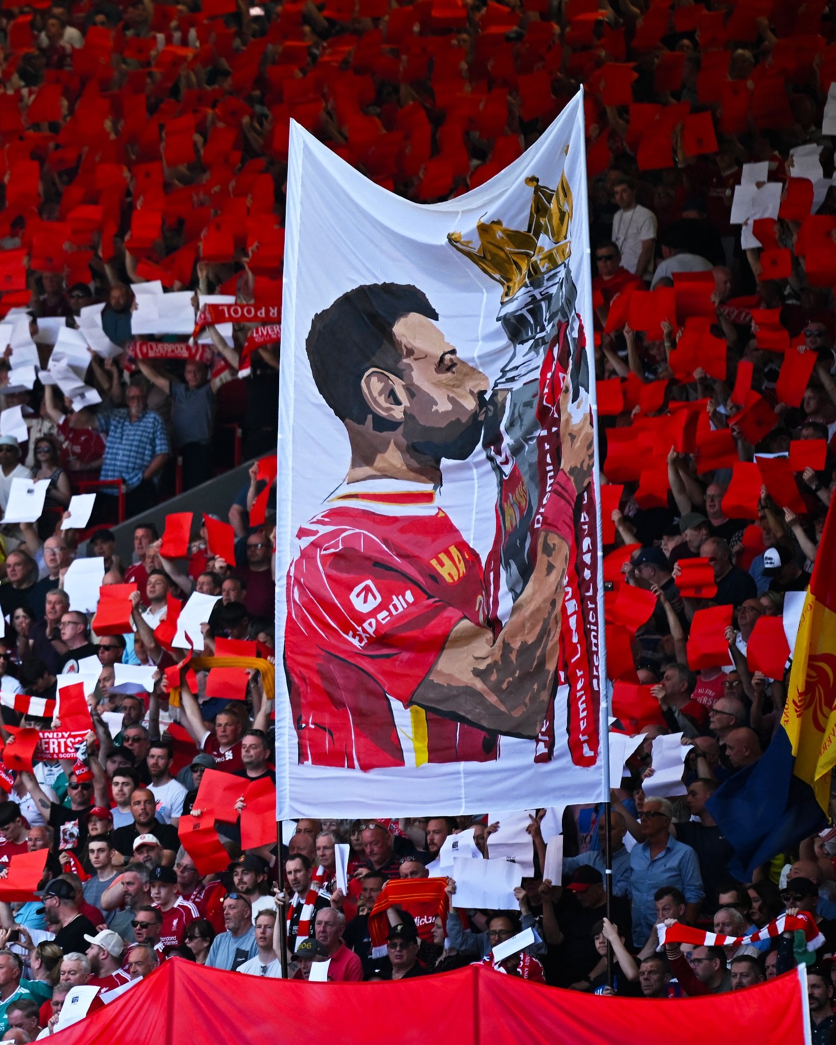 تيفو جماهير ليفربول