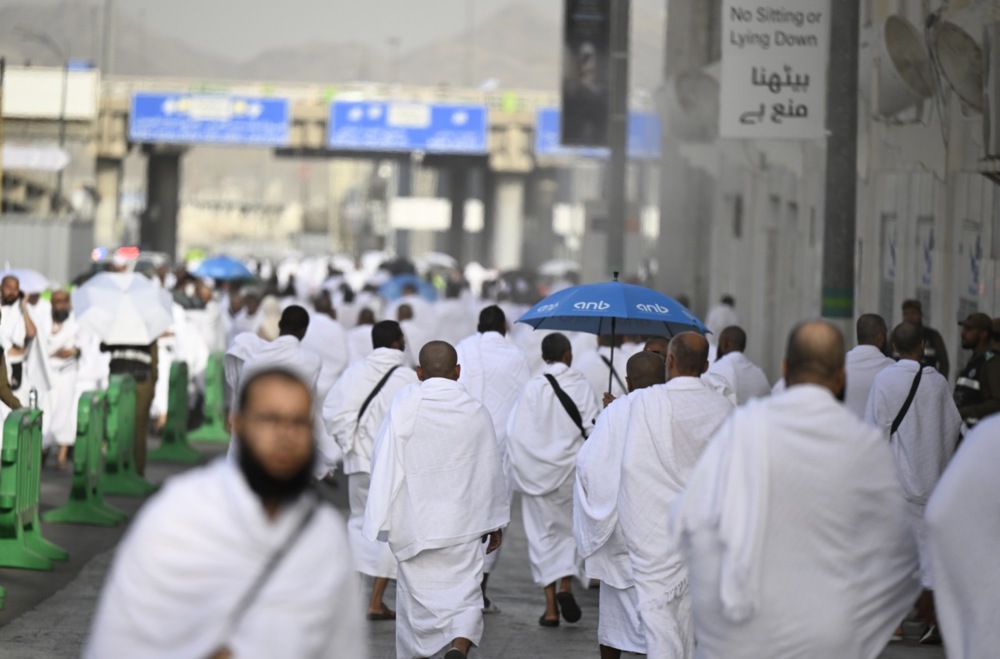 حجاج بيت الله الحرام  (7)