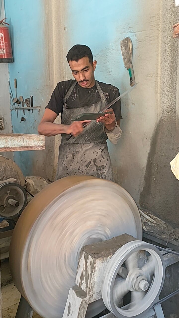 الانتهاء من عملية السن الانتهاء من عملية السن