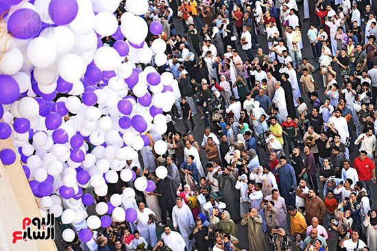 بالالين وهدايا واجمل اجواء عيد بالالين وهدايا واجمل اجواء عيد
