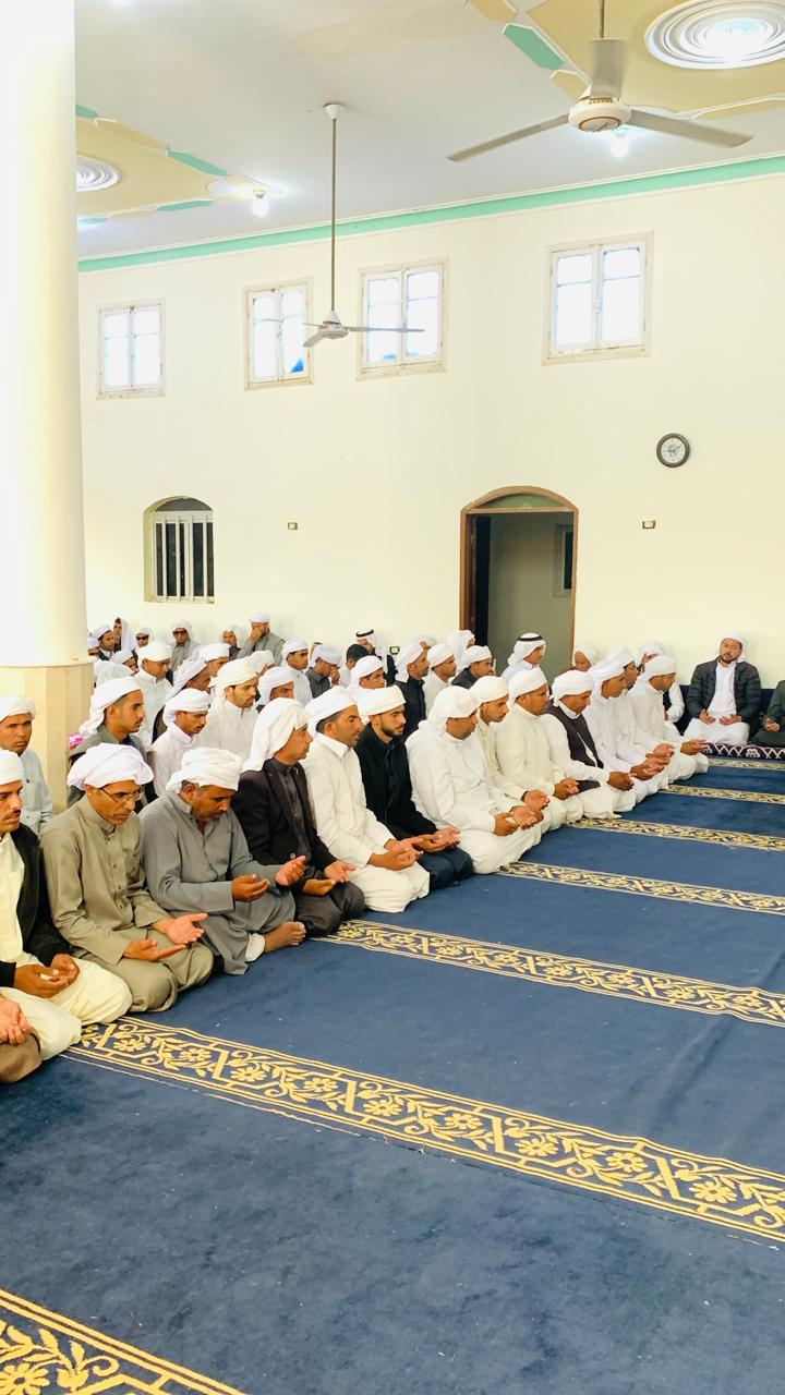 الدعاء والصلاة علي النبي