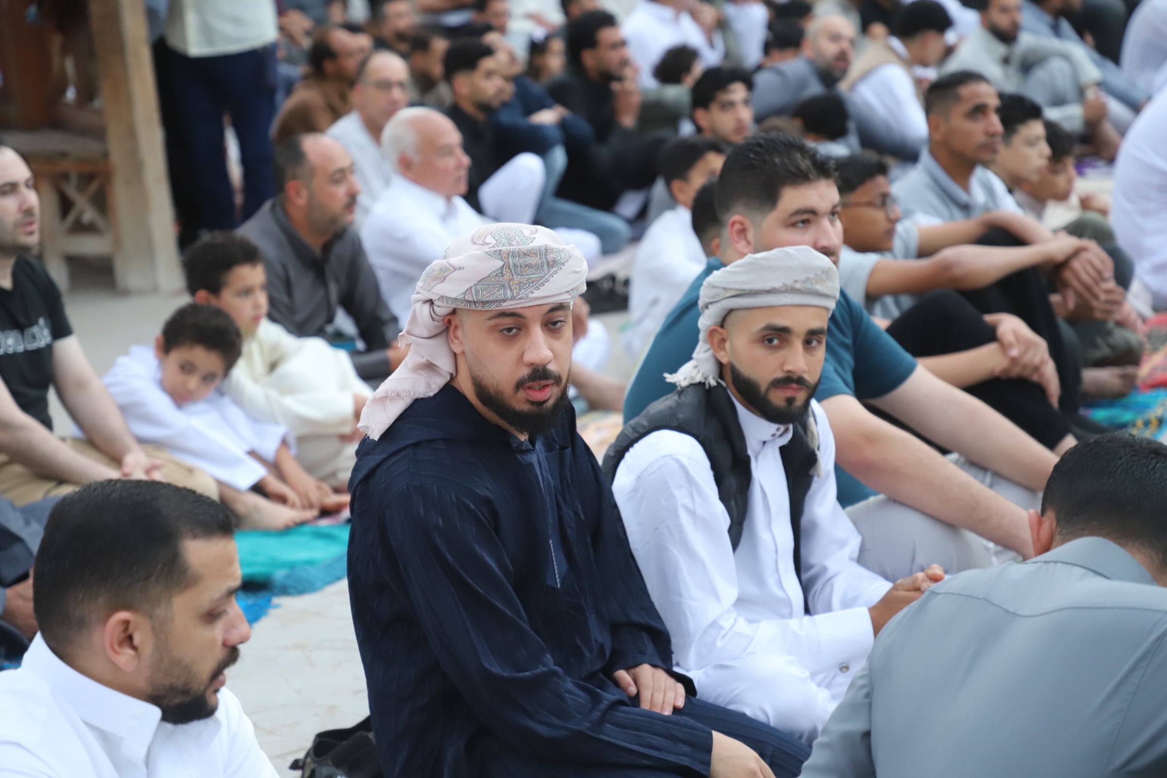 الاهالي في صلاة العيد في العريش