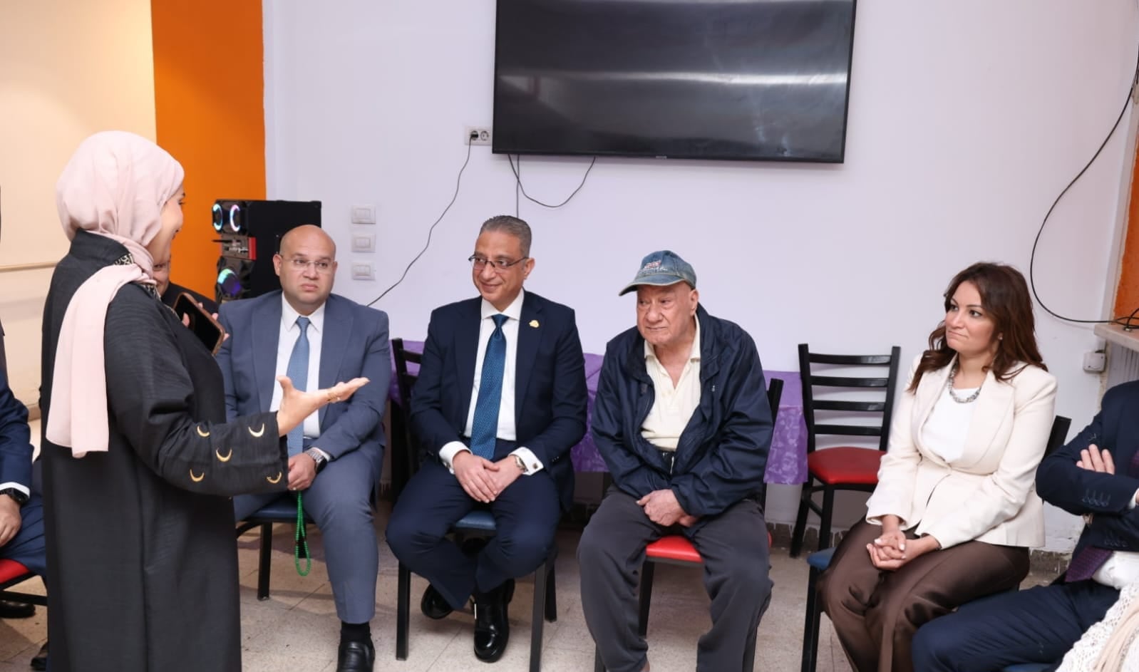 جولة محافظ الجيزة فى أول أيام عيد الأضحى جولة محافظ الجيزة فى أول أيام عيد الأضحى