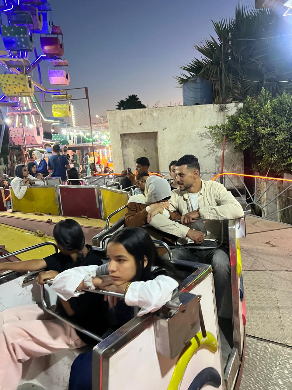 جانب من احتفال المواطنين بالعيد فى الدقهلية  (8)