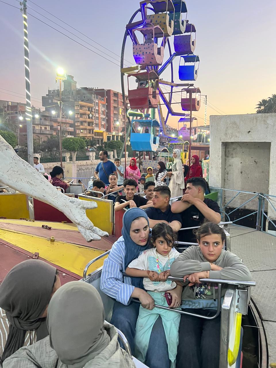 جانب من احتفال المواطنين بالعيد فى الدقهلية  (4)