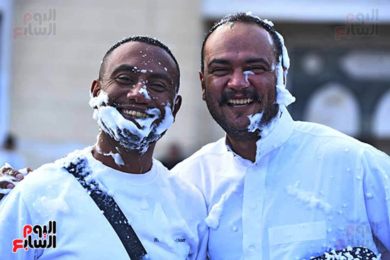 فوم و وابتسامات العيد فوم و وابتسامات العيد