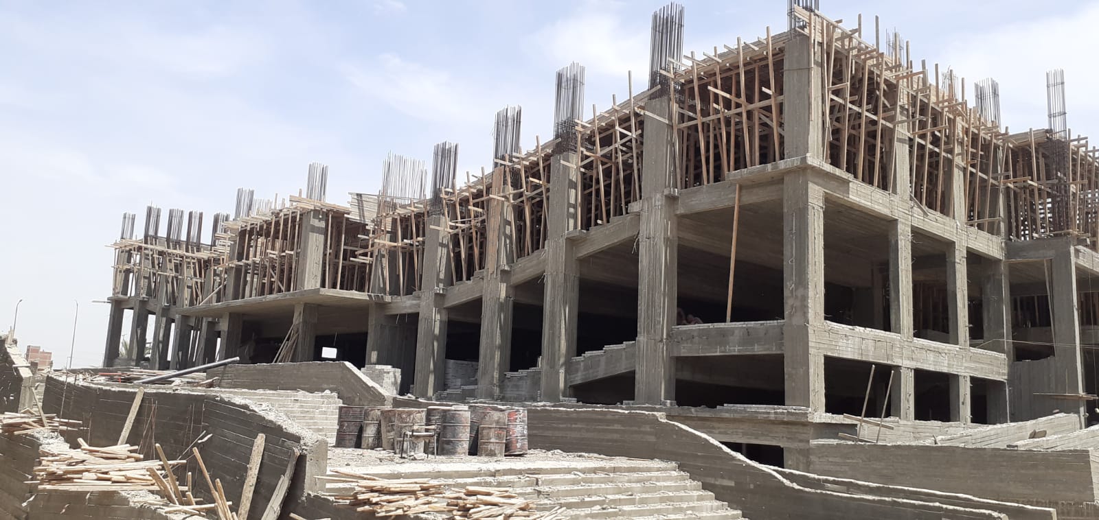 مبني مجمع المدرجات