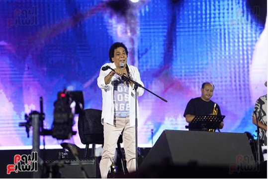 محمد منير